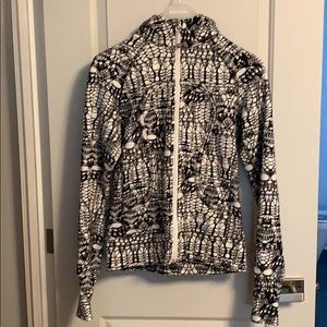 Lululemon scuba hoodie size 8